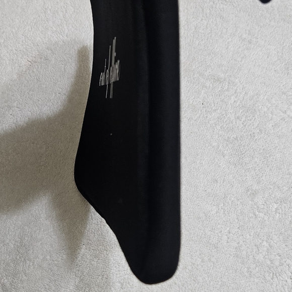 Kate Spade Black Padded Tablet IPad Case Green Striped Interior "Out Of Office" - Picture 4 of 4